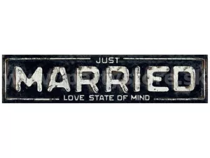 Poznávacia značka - JUST MARRIED - 50 x 11,5 cm, ošúchaná